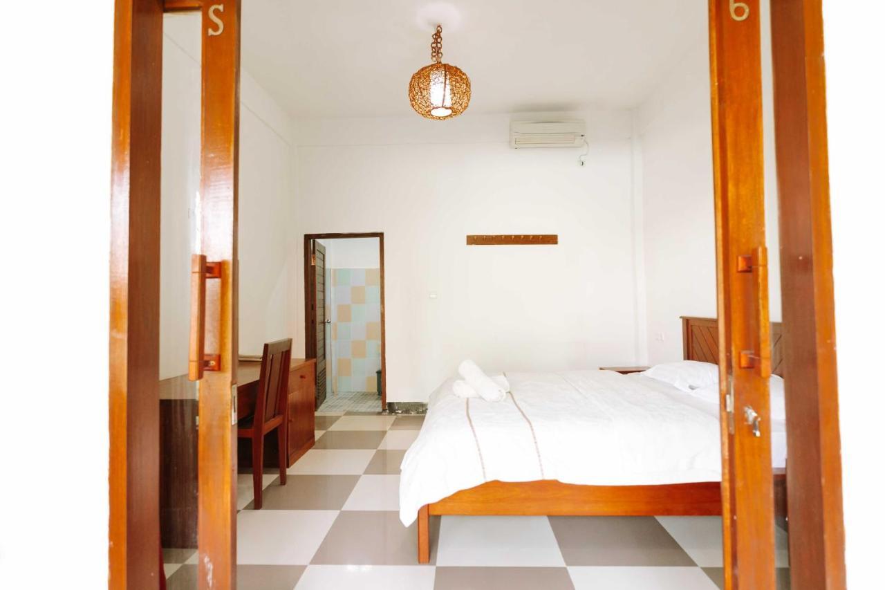 Dream Cowork Hotel Kuta  Екстериор снимка