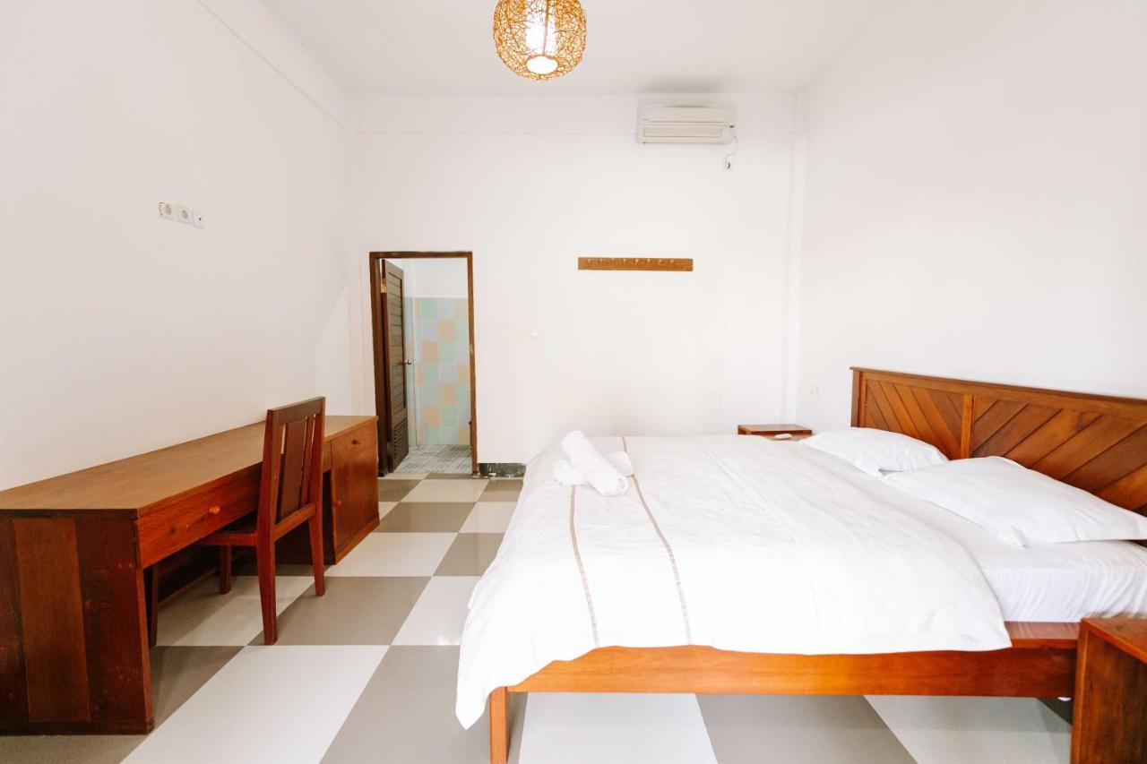 Dream Cowork Hotel Kuta  Екстериор снимка