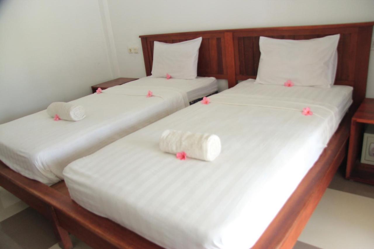 Dream Cowork Hotel Kuta  Екстериор снимка